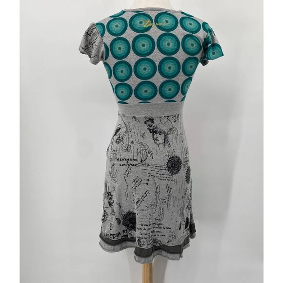 Desigual Nagore Mini Dress Sketchbook Pattern Fit & Flare V Neck Grey Womens S - Picture 11 of 16